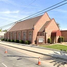 Sierra Vista United Methodist Church, Fresno, California, United States