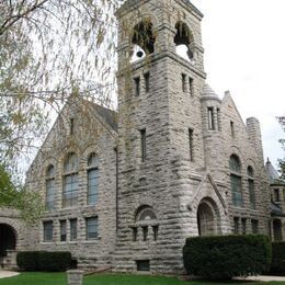 Algoma Boulevard United Methodist Church, Oshkosh, Wisconsin, United States