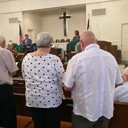 Sunday worship at Altheimer Methodist Church