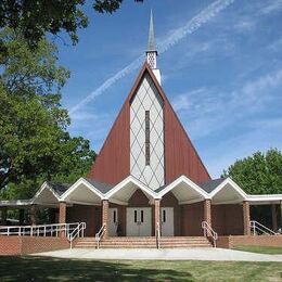 Lakewood United Methodist Church, North Little Rock, Arkansas, United States