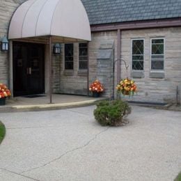 Willow Creek United Methodist Church, Mishawaka, Indiana, United States