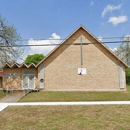 El Mesias United Methodist Church, San Antonio, Texas, United States