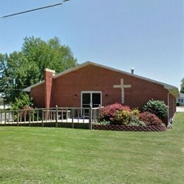 Living Waters Assembly of God Church, Sedalia, Missouri, United States