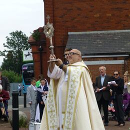 Blessed Sacrament RC Church Aintree - photo courtesy of Sergio Haro