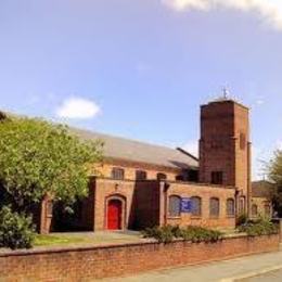 Holy Trinity, Blacon, Cheshire, United Kingdom