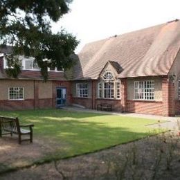 Holy Trinity, Knaphill, Surrey, United Kingdom