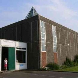 St Francis' Church, Duston, Northamptonshire, United Kingdom