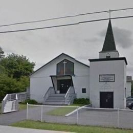 Holy Trinity Church, Dartmouth, Nova Scotia, Canada