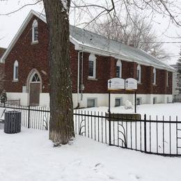 Iglesia Bautista El Nuevo Pacto, Ville-La-Salle, Quebec, Canada