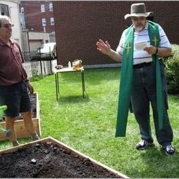 St David's Food Garden