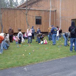 Eggstravaganza 2010 - 7,000 eggs all picked up in 5 minutes