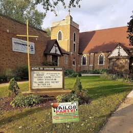 Bethel Lutheran Church Westmont IL - photo courtesy of Arturius Elan