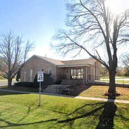 Iglesia Fuente de Luz, Mchenry, Illinois, United States