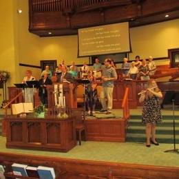 Sunday Worship at Murray Street