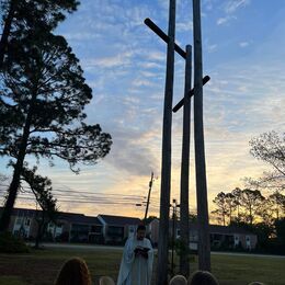 Easter morning’s sunrise service 2022