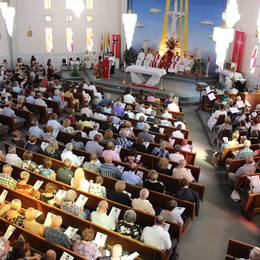 Sunday mass at Holy Cross Church