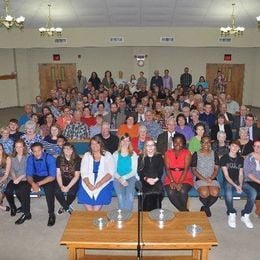 Hopkinsville Church of Christ, Hopkinsville, Kentucky, United States