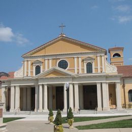 St. Michael the Archangel Catholic Parish, Overland Park, Kansas, United States