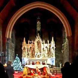 The altar at Christmas