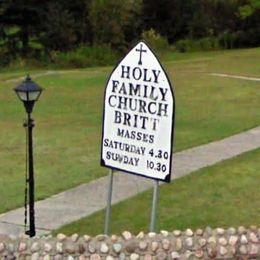 Holy Trinity Churc sign