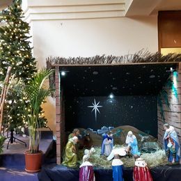 Holy Name Crib on Epiphany Sunday