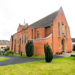 Sacred Heart, Henley-on-Thames, Oxfordshire, United Kingdom