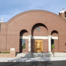 Holy Taxiarhai and Saint Charalampus Orthodox Church, Niles, Illinois, United States