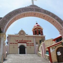 Santísimo Cristo del Ojo de Agua Parroquia, Saltillo, Coahuila, Mexico