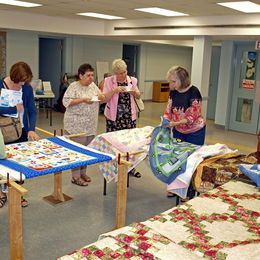 Quilters' Coffee Sunday May 2009