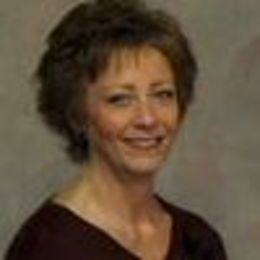 Worship Leader, Women's Ministry, Gail Barth