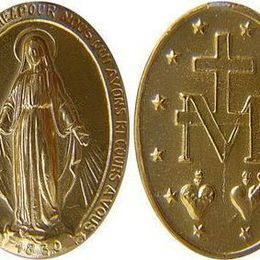 Front and back of the Miraculous Medal