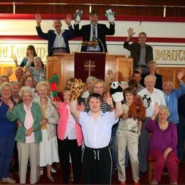 Fun Family service June 2014 - photo courtesy of Hinckley Times