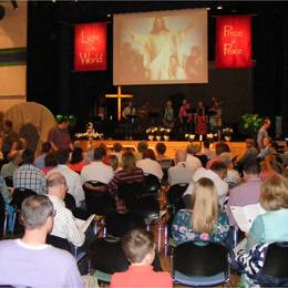 2014 Easter service