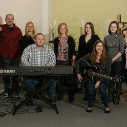 Cindi's family worship team