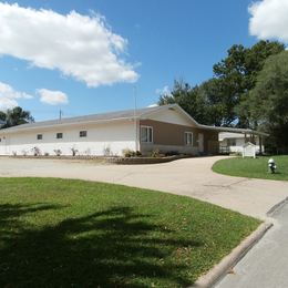 Riverside Baptist Church, Burlington, Iowa, United States