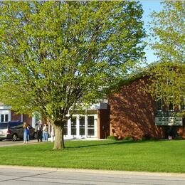 Altoona Regular Baptist Church, Altoona, Iowa, United States