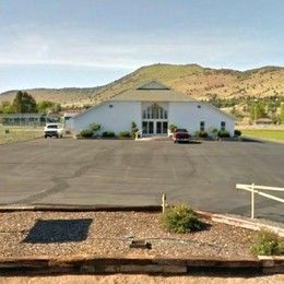 Cross Timbers Baptist Church, Klamath Falls, Oregon, United States