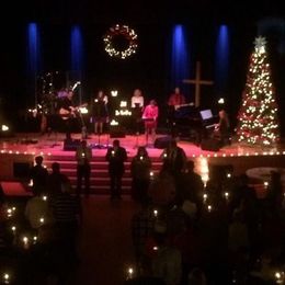 Christmas Eve Candlelight Service