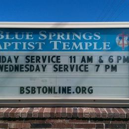 Blue Springs Baptist Temple, Blue Springs, Missouri, United States