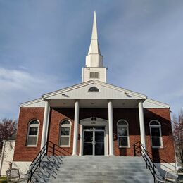 Faith Baptist Church Iowa City IA - photo courtesy of Daniel E Brown