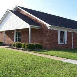 Lakeview Baptist Church, Tupelo, Mississippi, United States