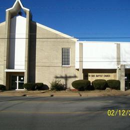 South Side Baptist Church, Springfield, Missouri, United States