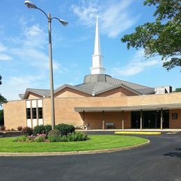 Thalia Lynn Baptist Church, Virginia Beach, Virginia, United States