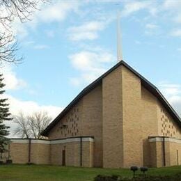 Beaver Lake Lutheran Church, Maplewood, Minnesota, United States