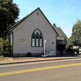 Christ the King Church, Eugene, Oregon, United States