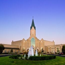 Asbury United Methodist Church, Tulsa, Oklahoma, United States