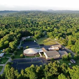 Black Oak Heights Baptist Church, Knoxville, Tennessee, United States