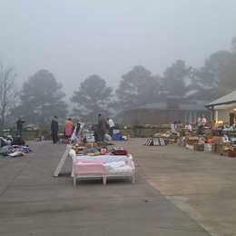 Cloverleaf Baptist Church yard sale