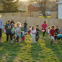 Glow In The Dark Easter Egg Hunt (2016)