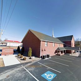 Maynardville First Baptist Church, Maynardville, Tennessee, United States